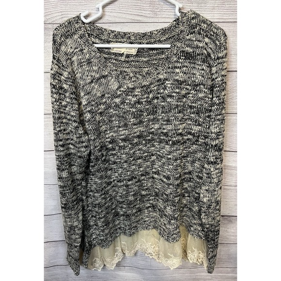 Anthropologie Tops - A'reve Anthropologie Women's Long Sleeve Sweater With Lace Size XL